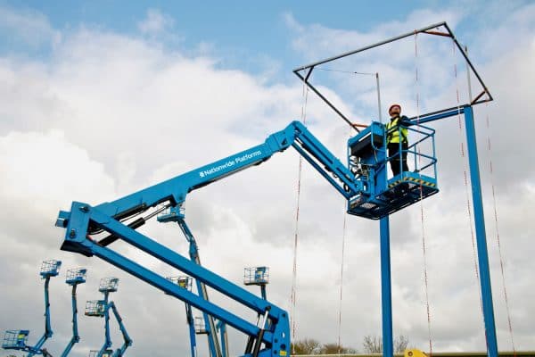 Nationwide Platforms chooses Elis for protective workwear and washroom services