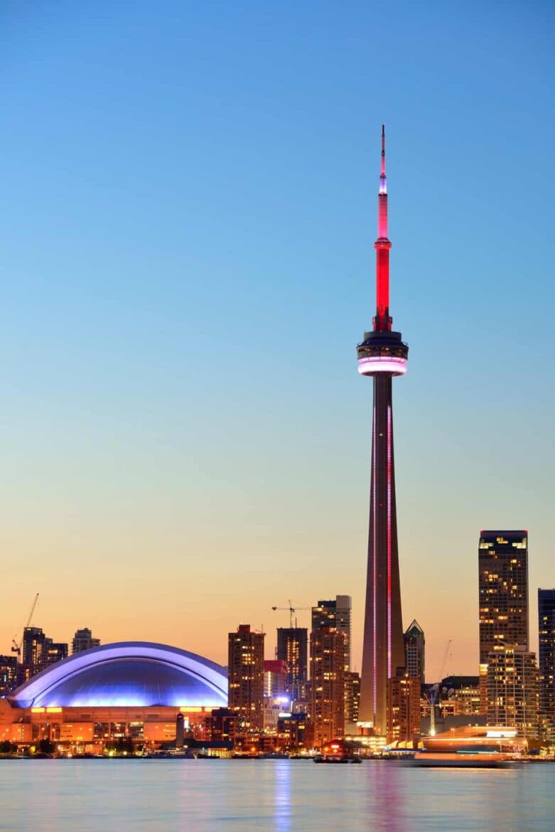 Canada’s Biggest Banks Join Wall Street-Led Exodus From Climate Alliance